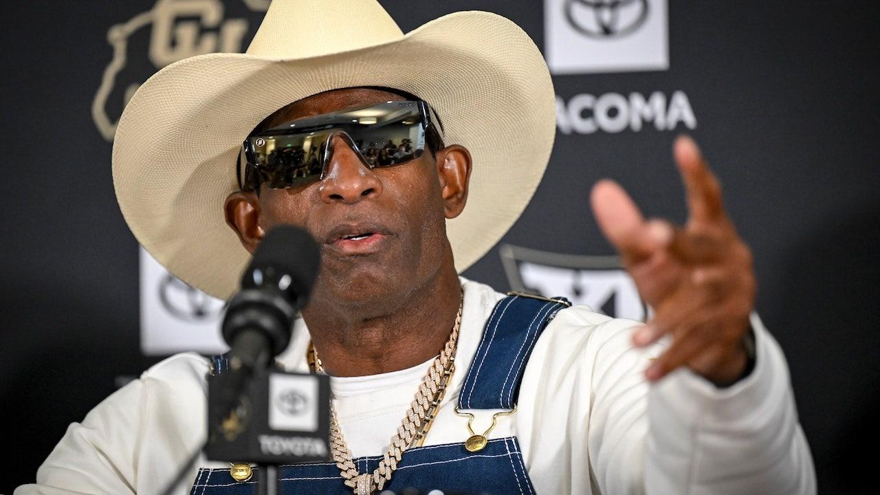 After a complete surgery of the bladder removal, the famous coach now does not have cancer |Fox News