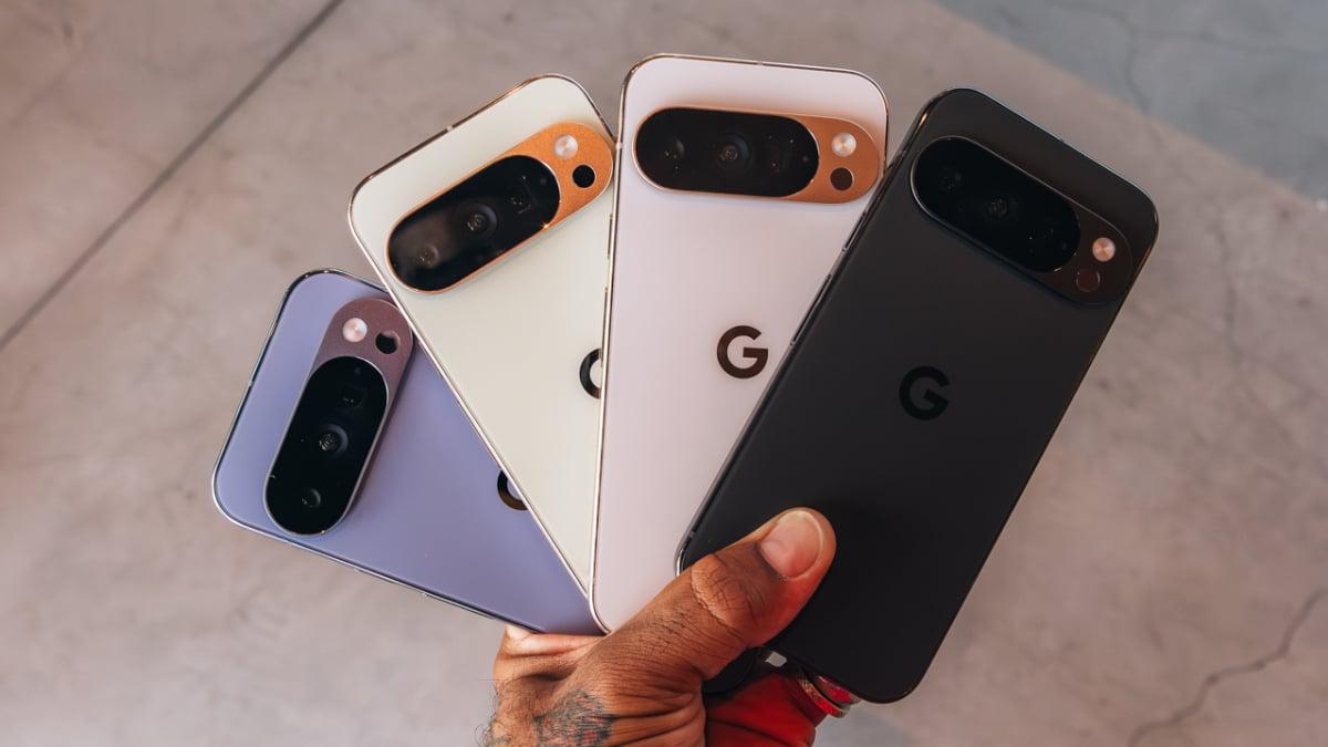 Google Pixel 10 Pro comparison with Samsung Galaxy S25 Ultra |