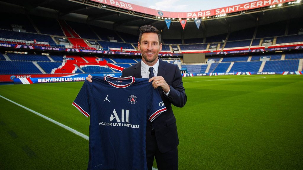 Messi receives part of the payment for the signing of Paris Saint-Germain in "Fan Tokens";  you know the basement