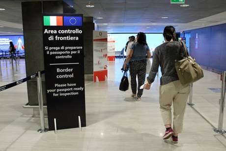 Fiumicino Airport, Italy, where the shopkeeper was trying to escape 