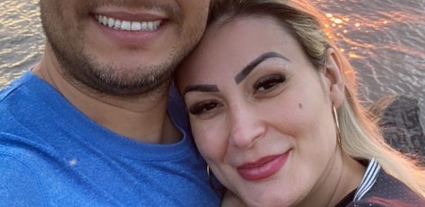 Andressa Urach returned to church with her husband, Thiago Lopez
