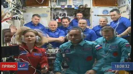 Russian director and actress begins shooting a movie in space