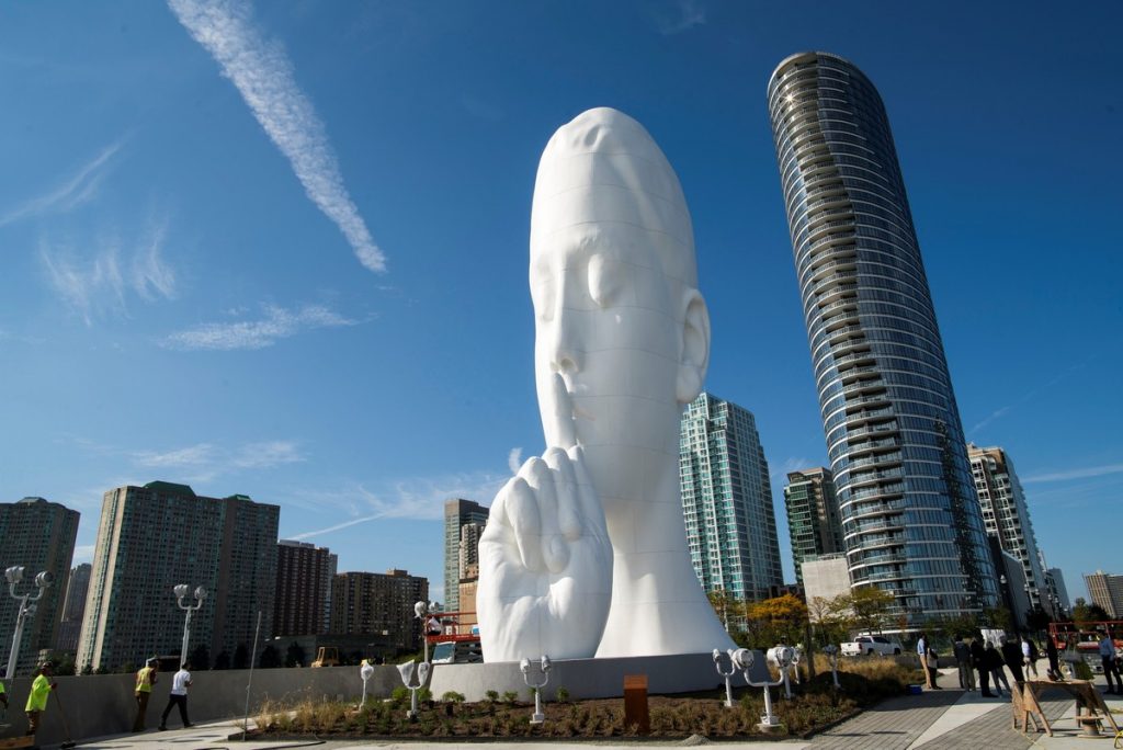 Huge white sculpture in New Jersey calls for 'hear the silence of water' |  pop art