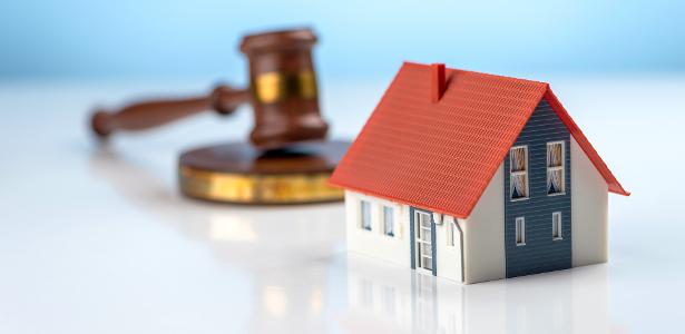 Justice and Banks real estate auction at 50% discount