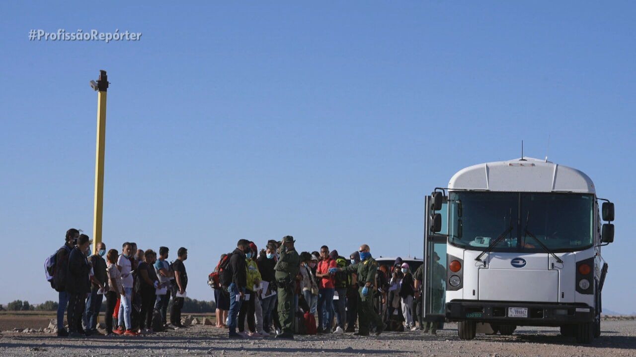 Immigrants are plotting ways to cross the desert of America