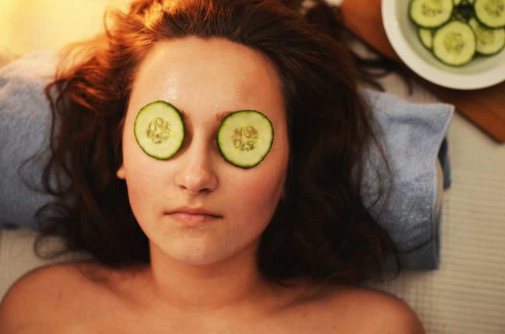 How to use cucumber for body care?  Check out the tips and enjoy the superior benefits