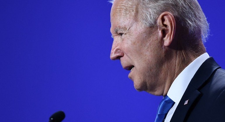 Joe Biden accuses China of turning its back on climate action at COP26 - News