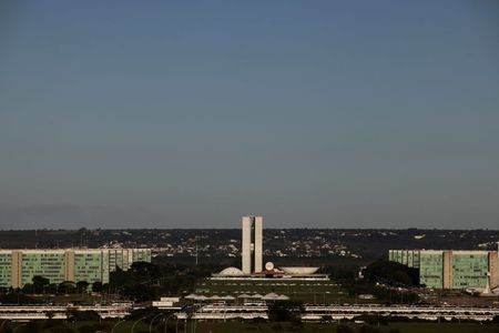 Planalto approves, and Congress discusses internal relocation amendments