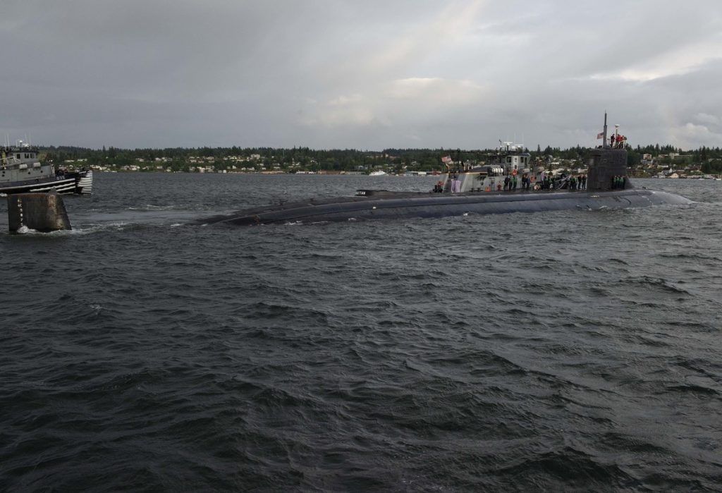 The captain of a US submarine was removed from his post after it collided with the seabed near China |  Globalism