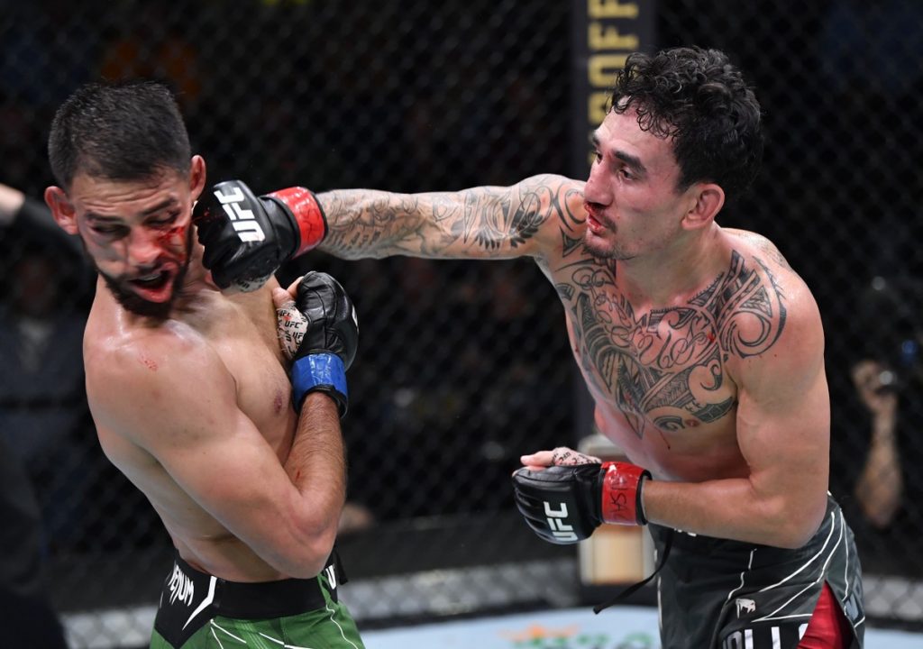 UFC: Holloway defeats Yair Rodriguez by unanimous decision in main event thriller |  Fight