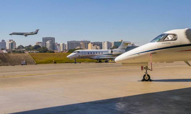 Private jet landings and takeoffs at airports like Congonhas (SP) grew 27% between January and May this year, compared to the same period last year. Photo: Edilson Dantas/2-7-2021/Agência O Globo