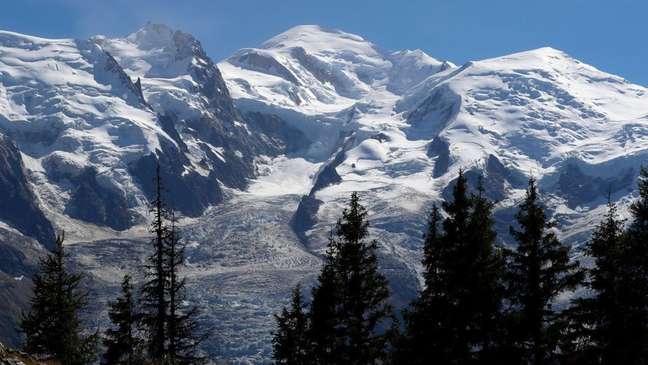 The gemstone the climber found is believed to be from an Air India plane that crashed on Mont Blanc in 1966.