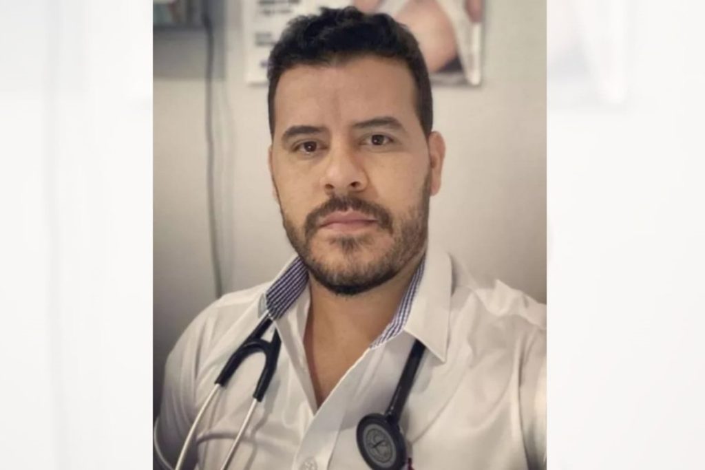 Doctor arrested for not prioritizing ventilator authorization: 'humiliating'