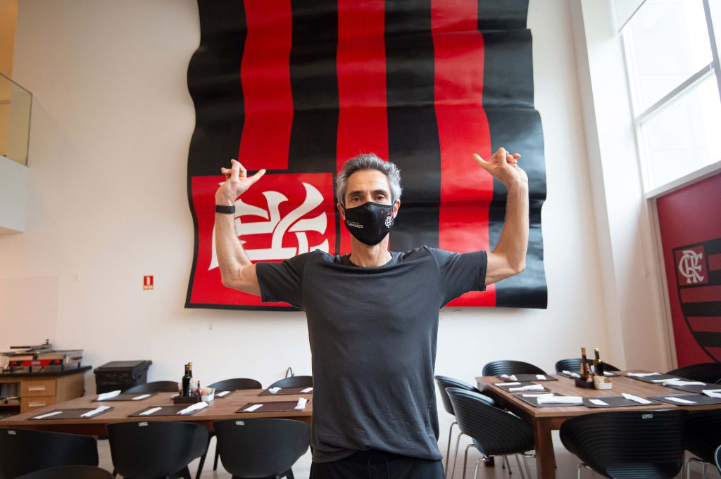 Paulo Sousa asks Flamengo players to have lunch at CT every day