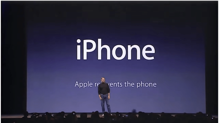 Steve Jobs introducing the first iPhone in 2007 - clone - clone