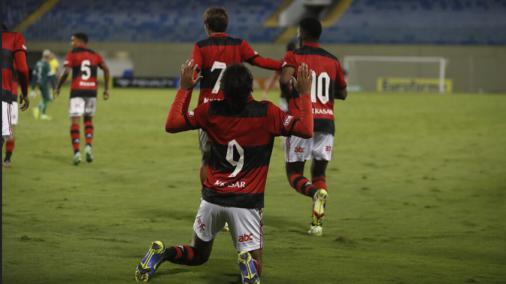 tramples Vasco in a ratio of 12 to 0;  Sao Paulo and Flamengo win... Check Copina's results
