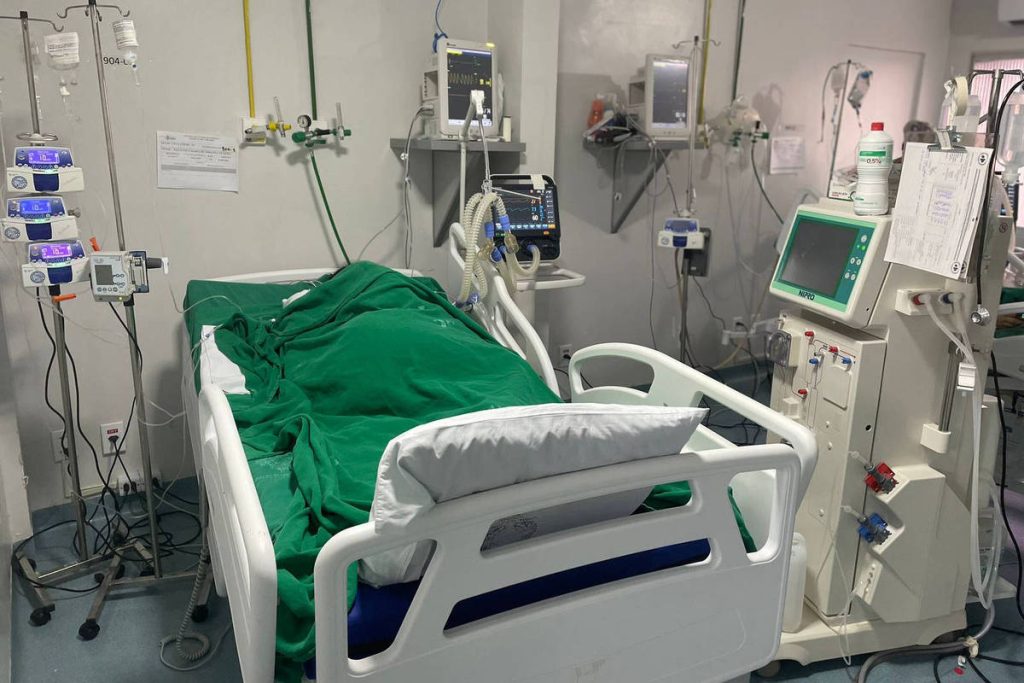 As intensive care units crowded, health professionals relive trauma in Rondônia - 02/18/2022 - Equilíbrio e Saúde