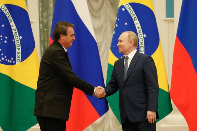 President Jair Bolsanaro in a press conference with President of the Russian Federation Vladimir Putin