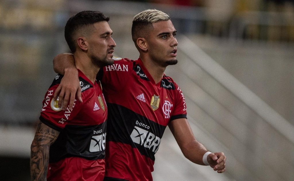 Arrascaeta is not silent and stops Andreas Pereira at the Flamengo.  A statement that stirs the crowd