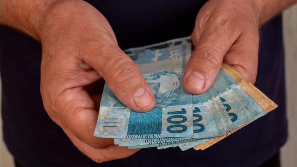 MEIs têm direito a empréstimo de até R$ 21 mil; veja como conseguir