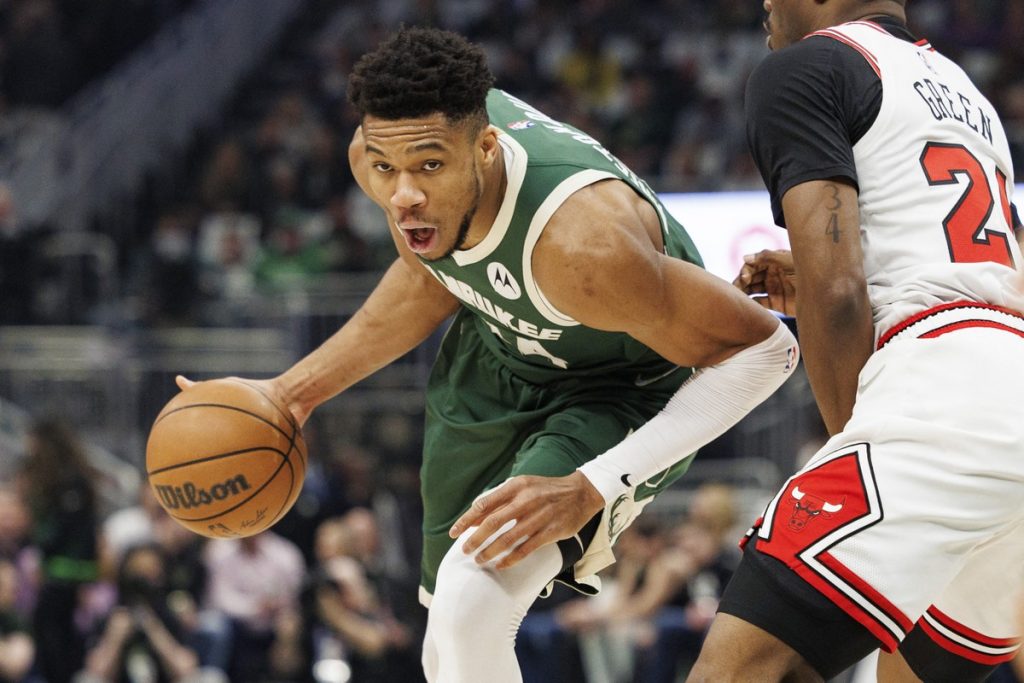 NBA: Giannis dominates, Bucks beat underserved Bulls and close series in 4 to 1 |  NBA