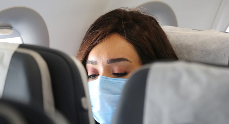 The wearing of masks is no longer mandatory on public transportation in the United States, including flights