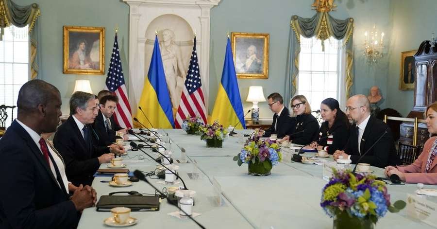 Ukraine calls on US to impose more weapons and new sanctions on Russia