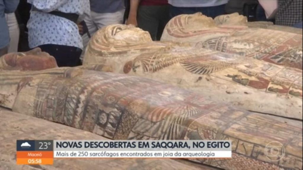 Egypt announces the discovery of 250 sarcophagi and 150 bronze statues dating back 2,500 years |  Globalism