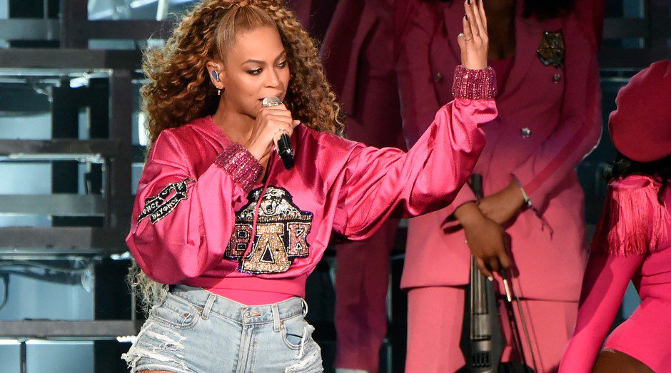 Singer Beyoncé talks about exhaustion in her new song (Photo: Kevin Mazur/Getty Images for Coachella)