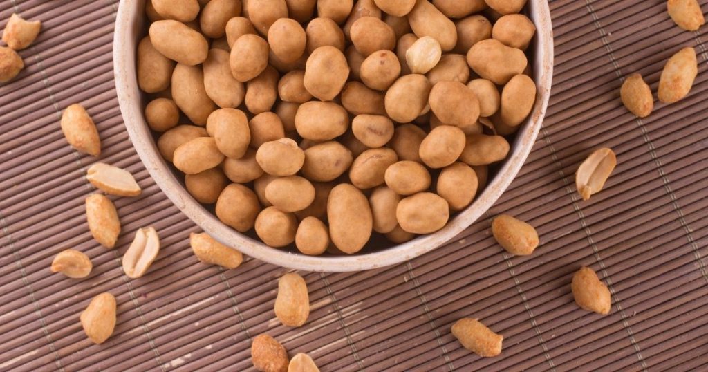 Here's what happens to your body when you eat peanuts every day