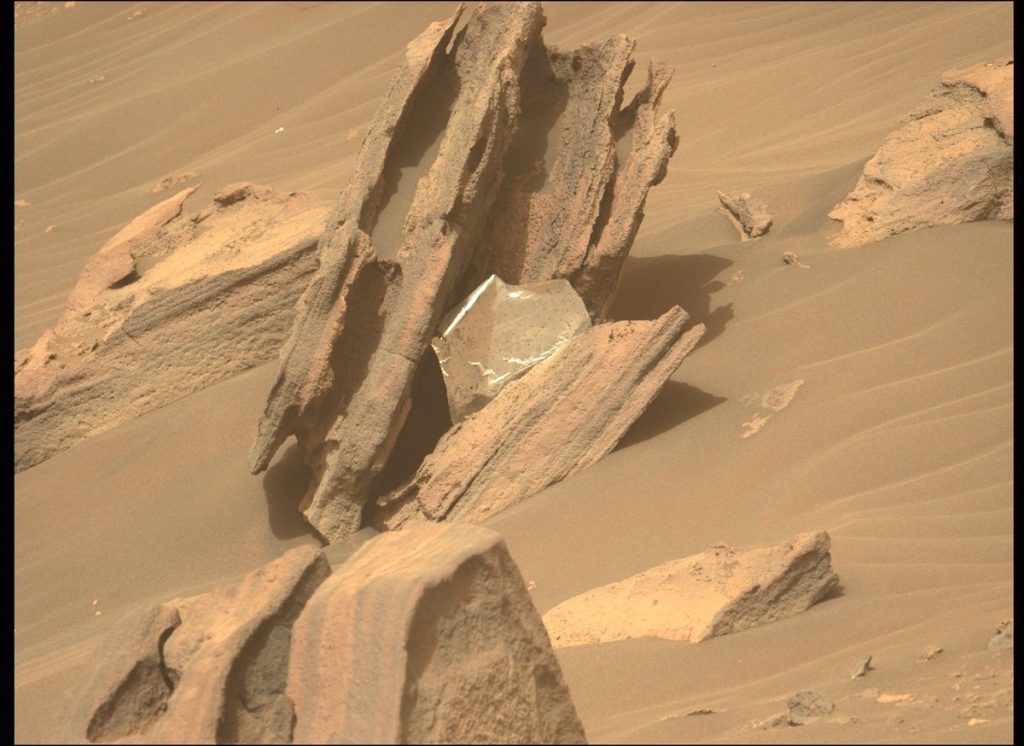 NASA's Perseverance Robot Discovers 'Something Unexpected' on Mars |  Sciences