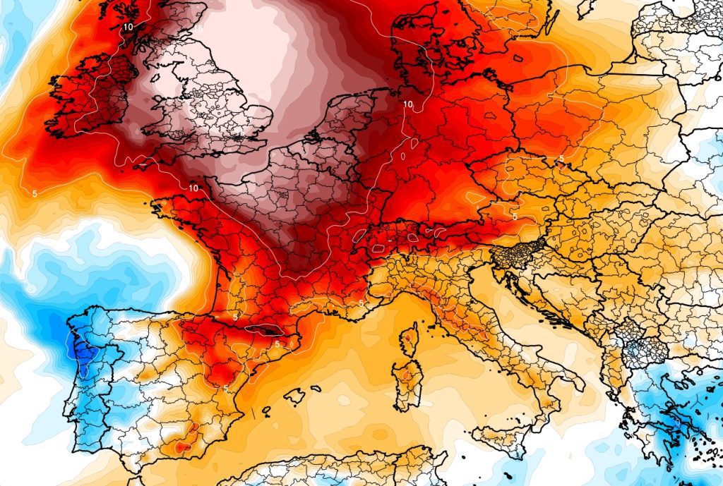 The heat in England will be exceptional and anticipate the 2050 . scenario