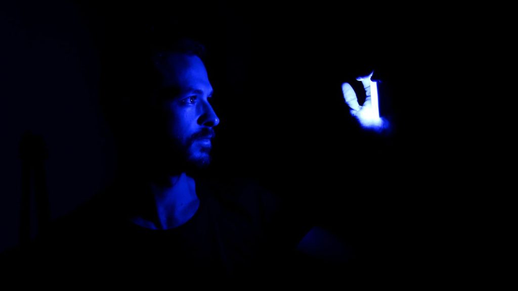 A study found that problems with exposure to blue light increase with age