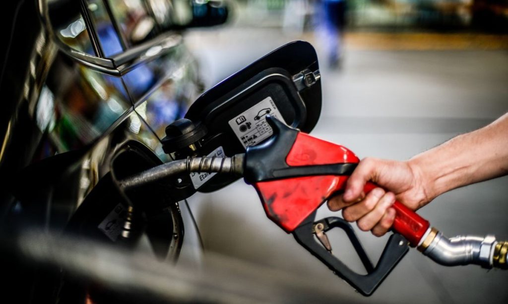 Where does the price of gasoline go?  |  Economie