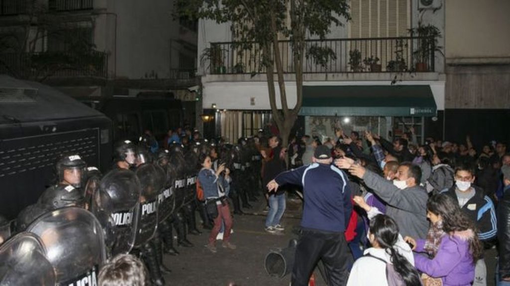 Cristina Kirchner: Pictures of clashes between supporters of the Argentine Vice President and the police |  Globalism