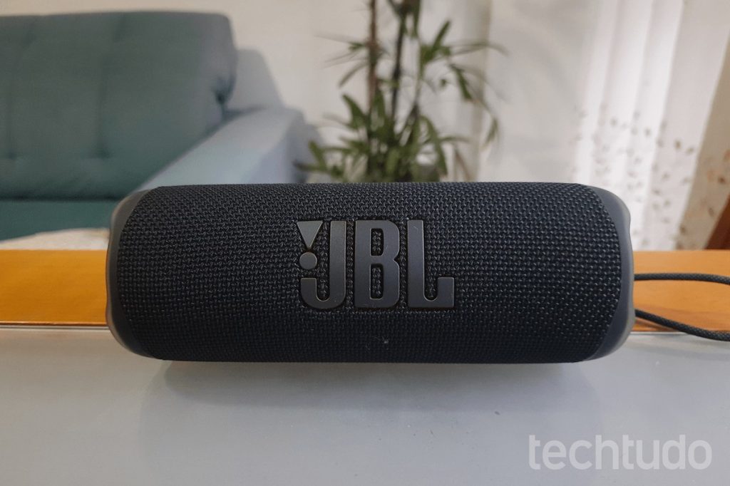 JBL Flip 6 review: The portable box surprises with a powerful sound |  Amplifiers