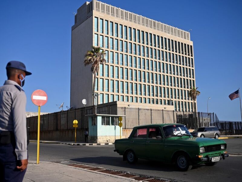 US announces 'total restart' of visas for Cuban immigrants