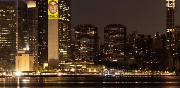 Calling Brazilian "disgrace" at UN with Bolsonaro photo - 09/20/2022