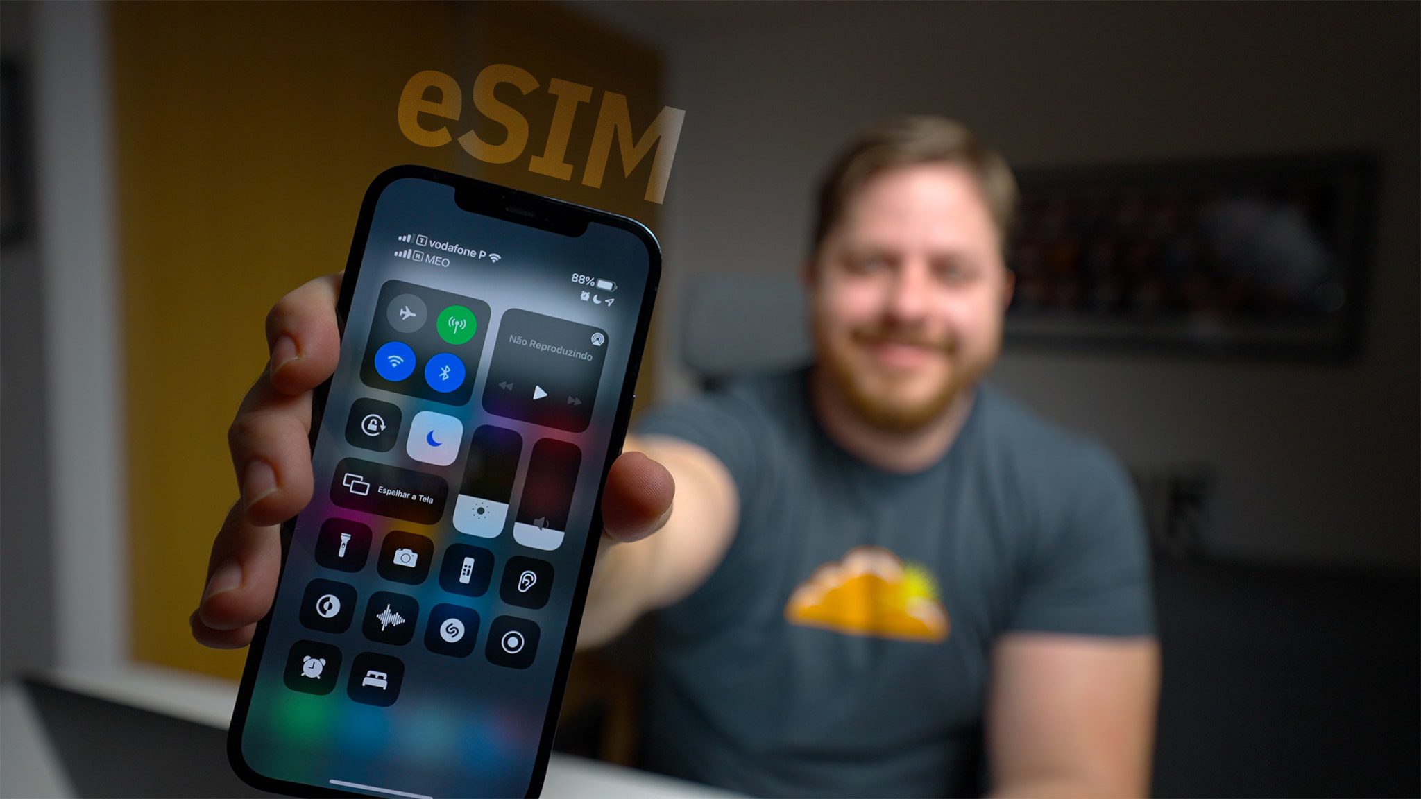 eSIM on iPhone