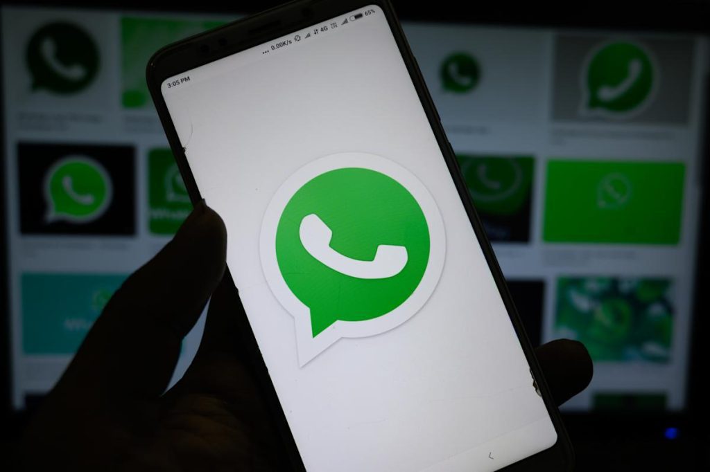 WhatsApp will block screenshots on single view photos