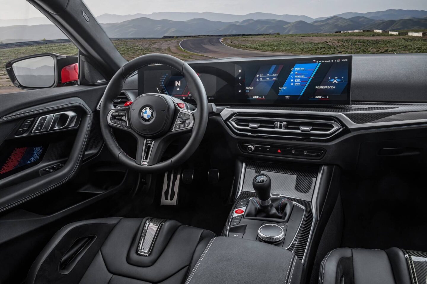 The interior of the BMW M2
