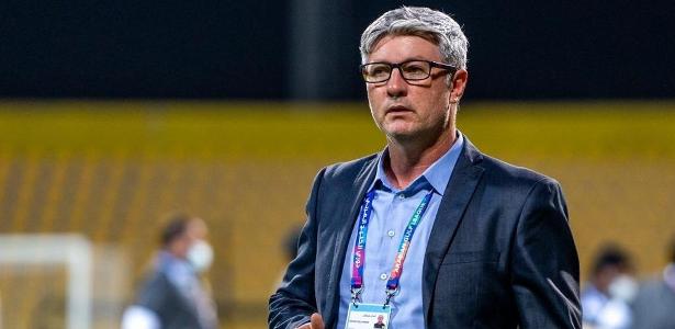 Santos announces its new coach, Oder Hellmann